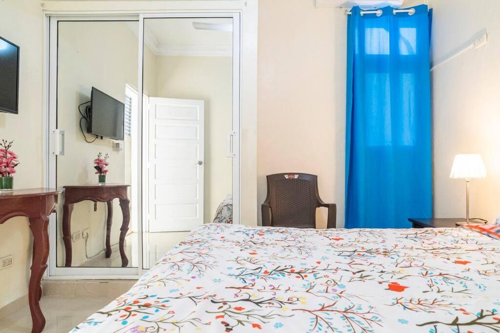 Habitacion Cerca Al Mar Y Zona Colonial サントドミンゴ エクステリア 写真