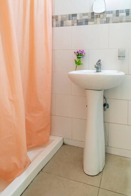 Habitacion Cerca Al Mar Y Zona Colonial サントドミンゴ エクステリア 写真